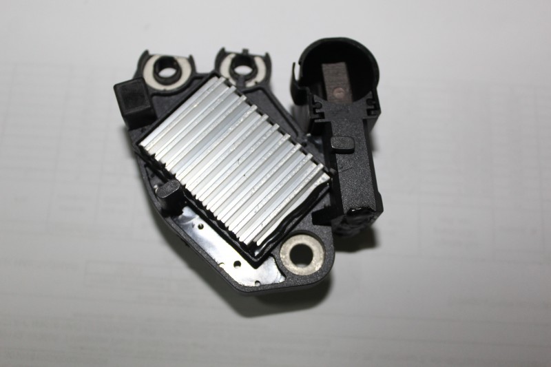 trackenergy.ru Регулятор генератора 12v