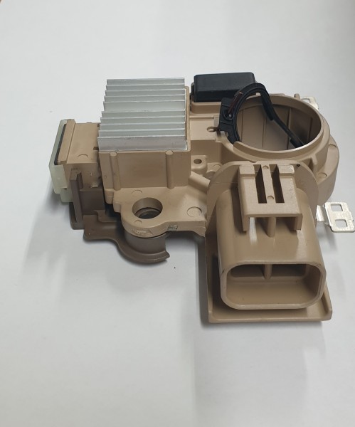 trackenergy.ru Регулятор 24v Mitsubishi Canter